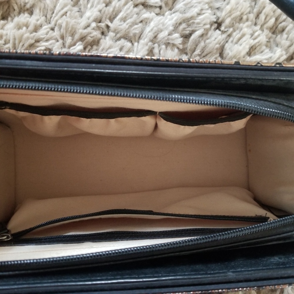 Miche Base & 5 Shells Bundle - image 4